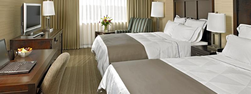 חדר סטנדרט עם מיטת קווין, Delta Hotels By Marriott Saskatoon Downtown