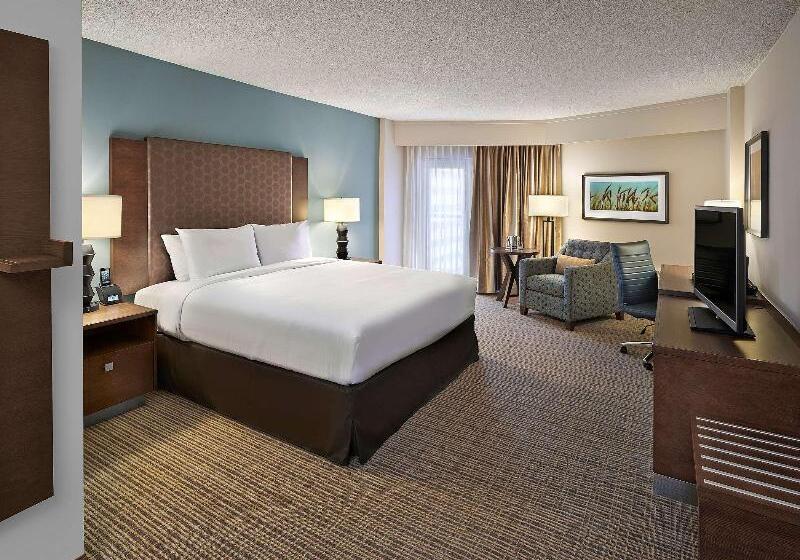 غرفة قياسية سرير كينج, Doubletree By Hilton Hotel & Conference Centre Regina