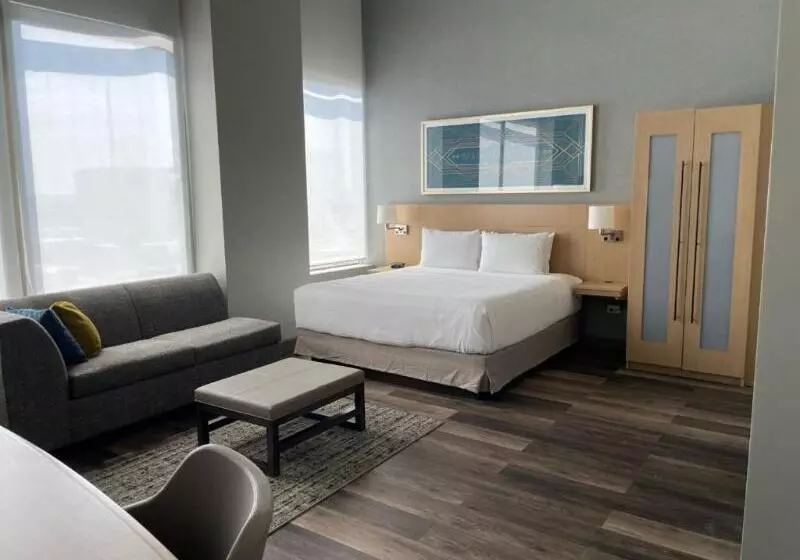 سوئیت 2 خوابه, Doubletree By Hilton Hotel & Conference Centre Regina