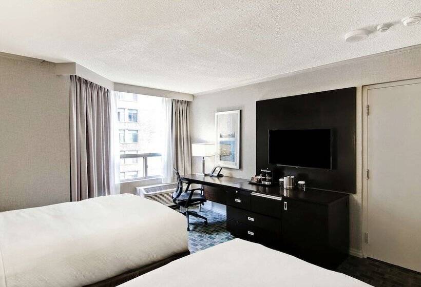２ダブルベッドのスタンダードルーム, Doubletree By Hilton Hotel Toronto Downtown