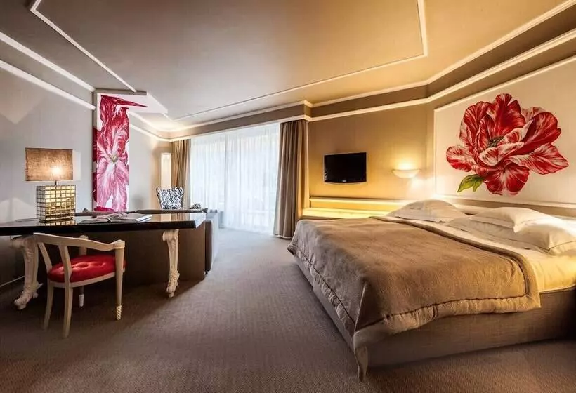 Deluxe-huone Näkymä, Eden Roc   The Leading Hotels Of The World