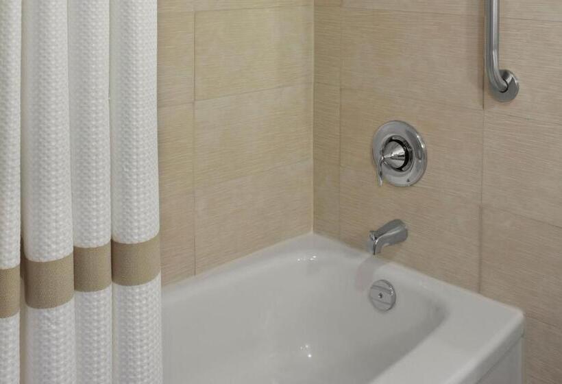 סוויטת ג'וניור, Halifax Marriott Harbourfront