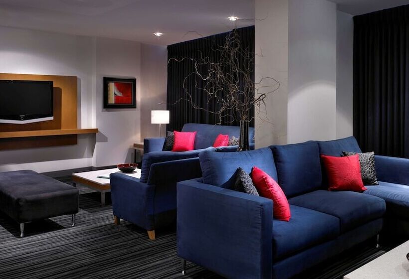 이그제큐티브 스위트, Hyatt Regency Vancouver