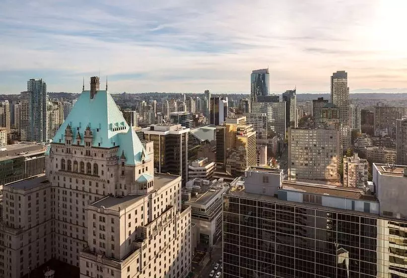 سوییت اجرایی, Hyatt Regency Vancouver