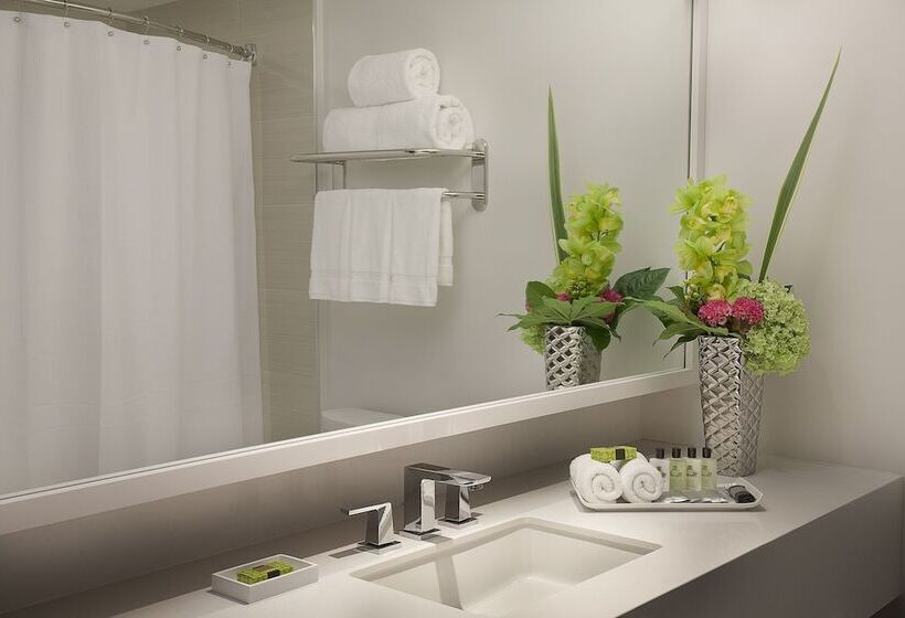 ダブルベッドのクラシックルーム, Intercontinental Toronto Centre, An Ihg