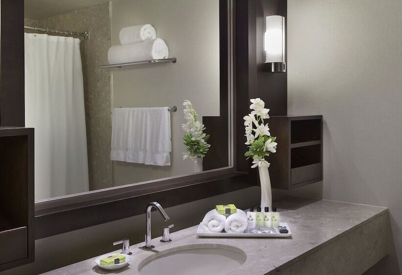 ジュニアスイート, Intercontinental Toronto Centre, An Ihg