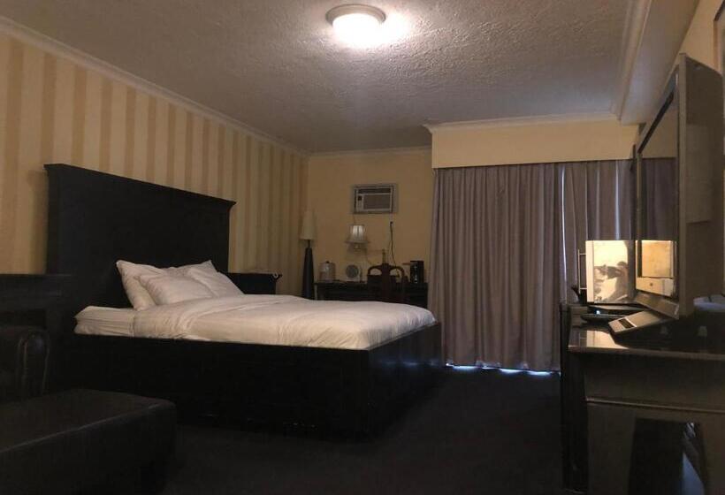 带大床的标准间, Island Travel Inn