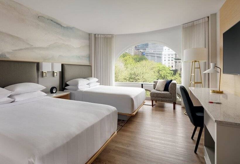 ２ダブルベッドのスタンダードルーム, Montreal Marriott Chateau Champlain