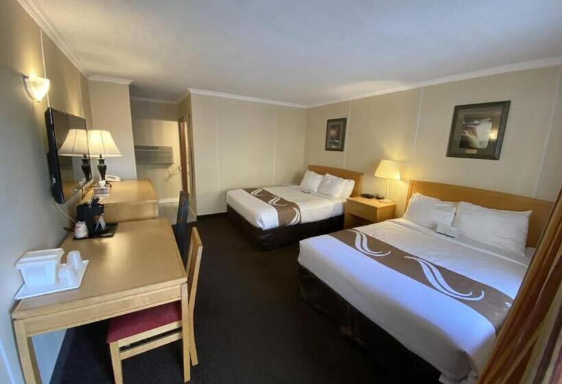スタンダードルーム, Quality Inn & Suites