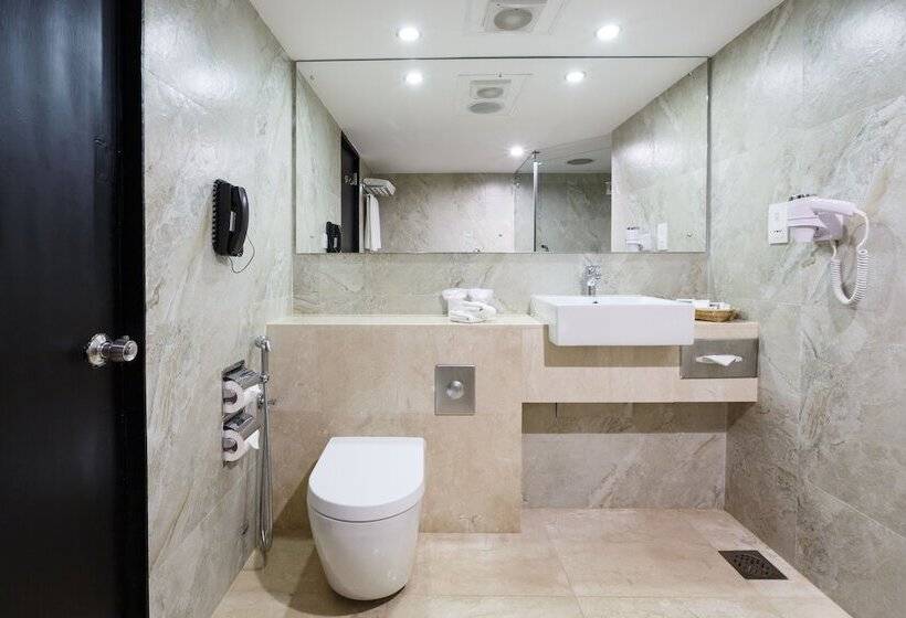 Номер Стандарт 2 Двуспальные Кровати, Ramada Colombo