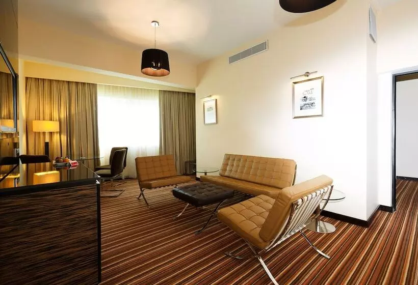 Suite, Ramada Colombo