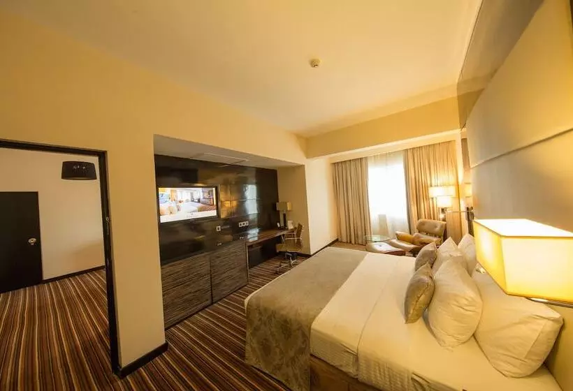 Suite, Ramada Colombo