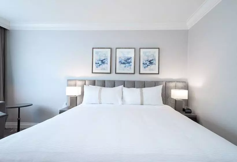 Deluxe-huone King-vuode, The Sutton Place Hotel Vancouver