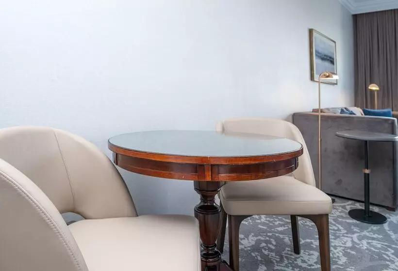 Sviitti, The Sutton Place Hotel Vancouver