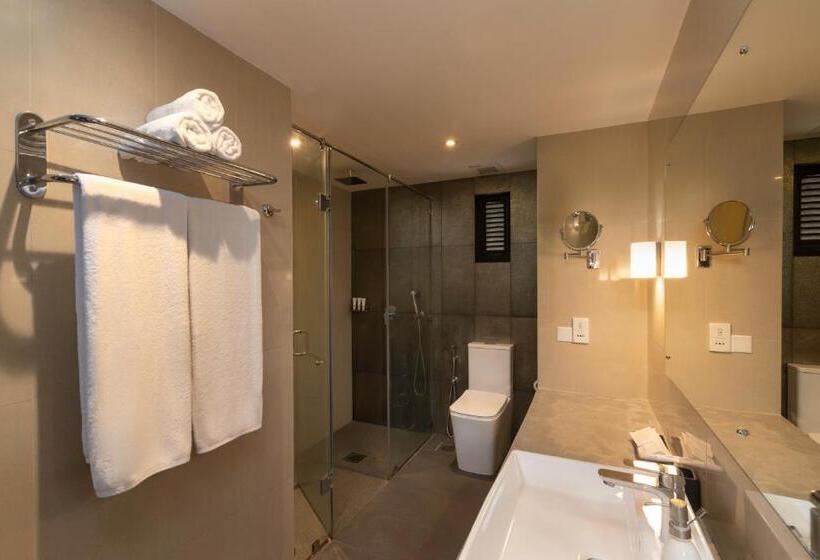 Номер Стандарт, Thaala Bentota