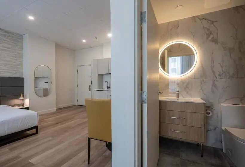 Sviitti King-vuode, Travelodge By Wyndham Montreal Centre