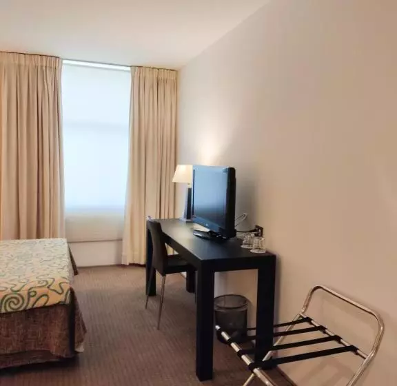 Standard Room, Alborada
