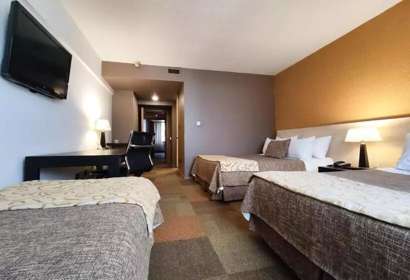 Superior Triple Room, Alborada