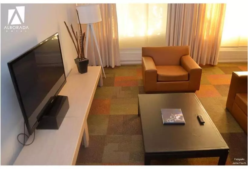 Junior Suite, Alborada