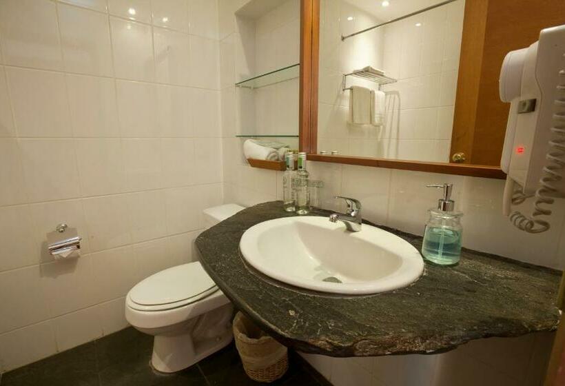 Номер Стандарт, Antumalal