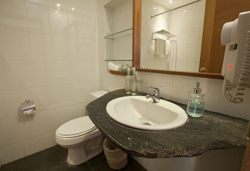 Номер Стандарт, Antumalal