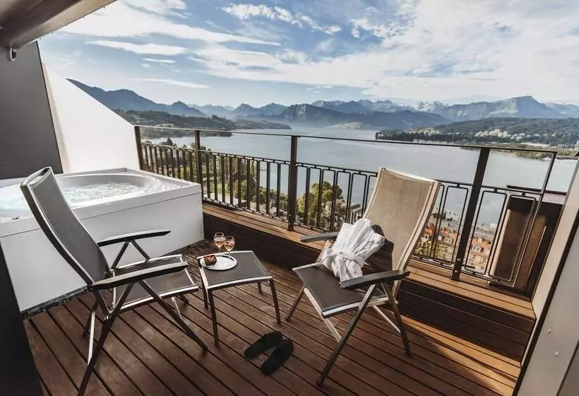 ペントハウススイート, Art Deco Hotel Montana Luzern