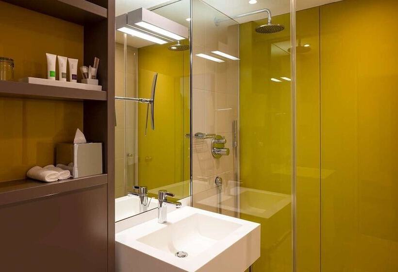 Quarto clássico, Becozy Self Check In And Pop Up