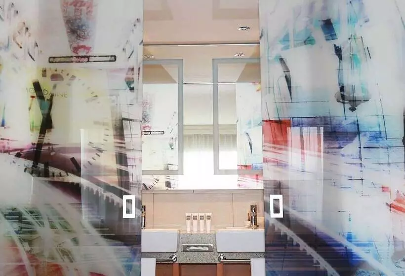 سوییت, Mama Shelter Zurich