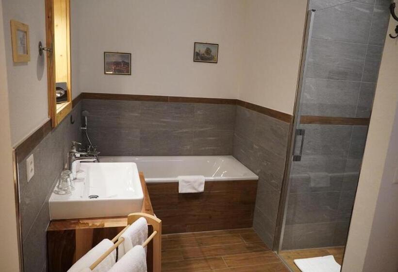 Люкс, Carltoneurope Vintage Adults