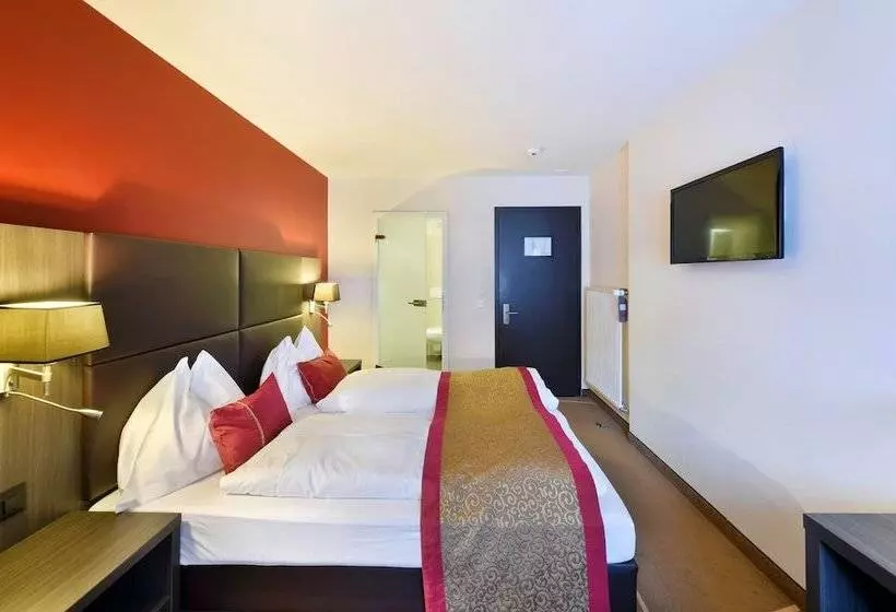 Habitación Comfort, Central