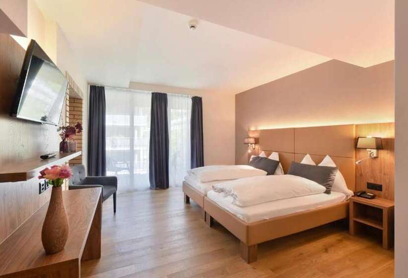 Номер Superior, Central