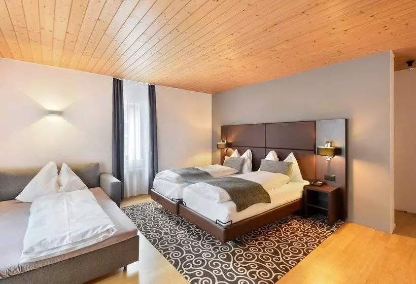 Habitación Triple Comfort, Central