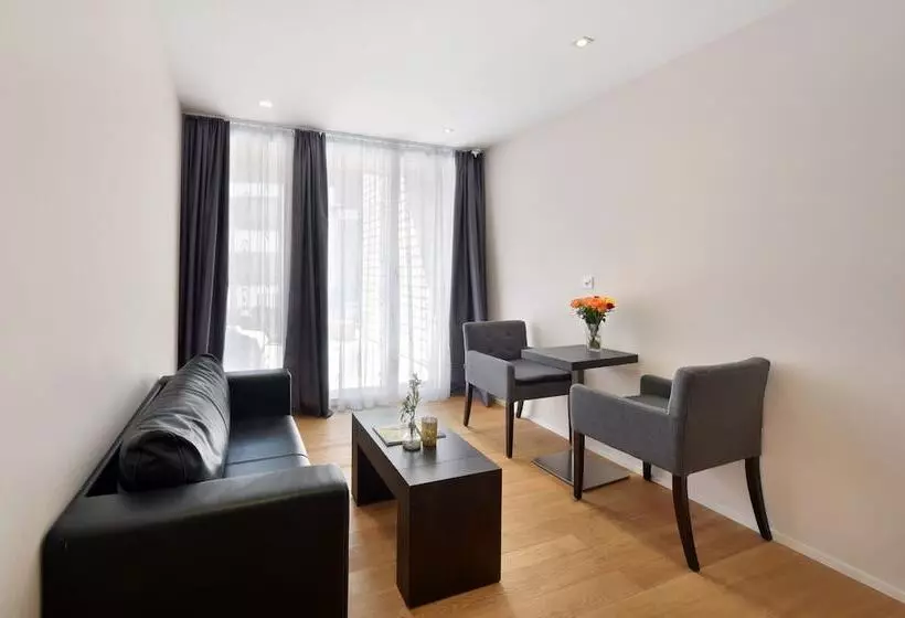 Quarto standard, Central