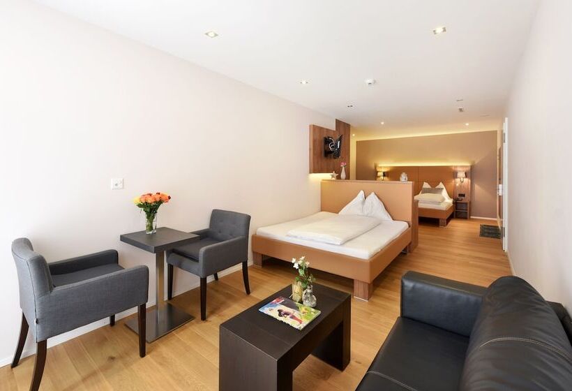 Номер Стандарт, Central