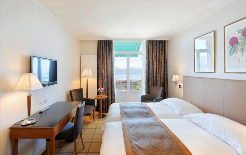 Standaardkamer met Uitzicht op het Meer, De La Paix Lausanne