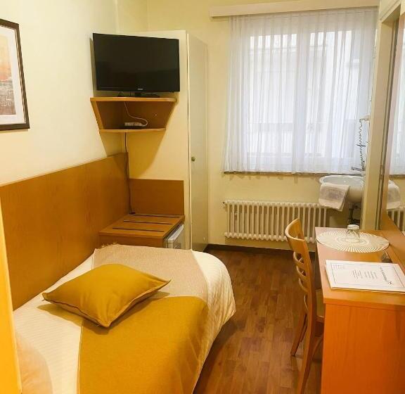 Ekonomiskt Enkelrum, Rondinella Locarno