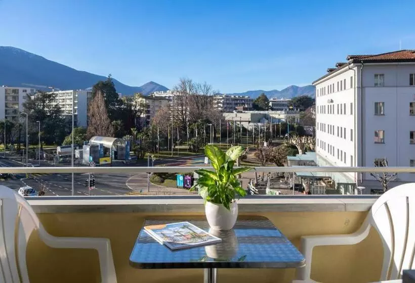 اتاق استاندارد یک تخته با بالکن, Rondinella Locarno