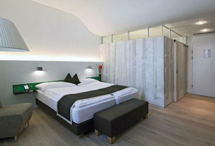 Quarto standard, Glockenhof Zurich