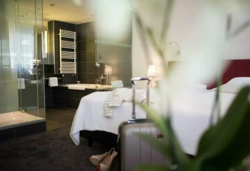سوییت, Glockenhof Zurich