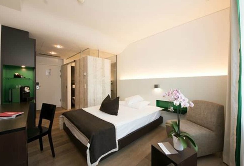 Quarto standart individual, Glockenhof Zurich