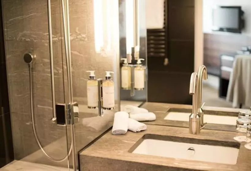 اتاق استاندارد یک نفره, Glockenhof Zurich