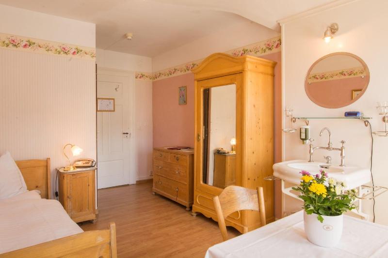 غرفة قياسية فردية, Historic Hotel Falken