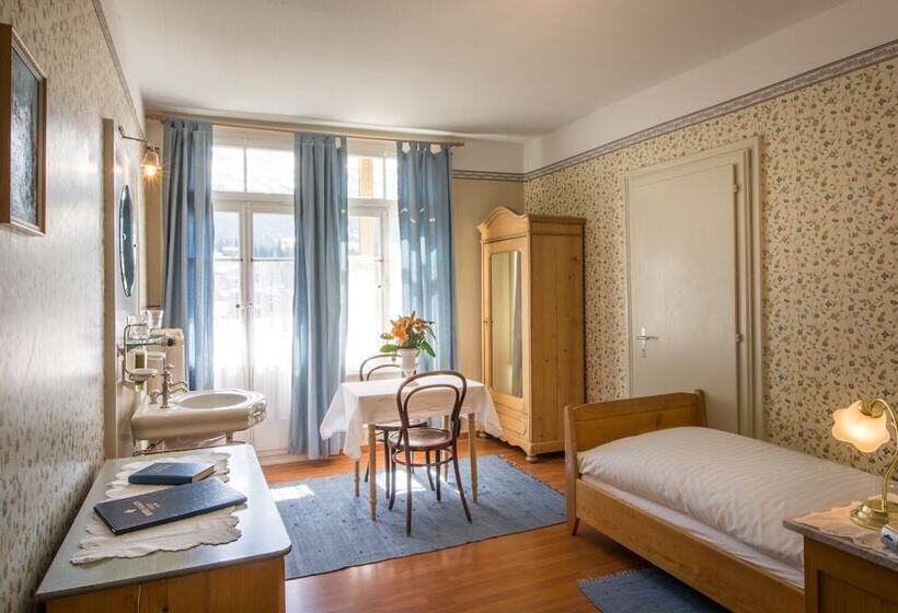 غرفة قياسية فردية, Historic Hotel Falken