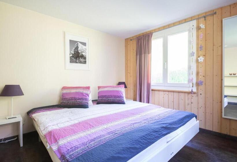 Standard Værelse til 4 pers. med Balkon, Grindellodge