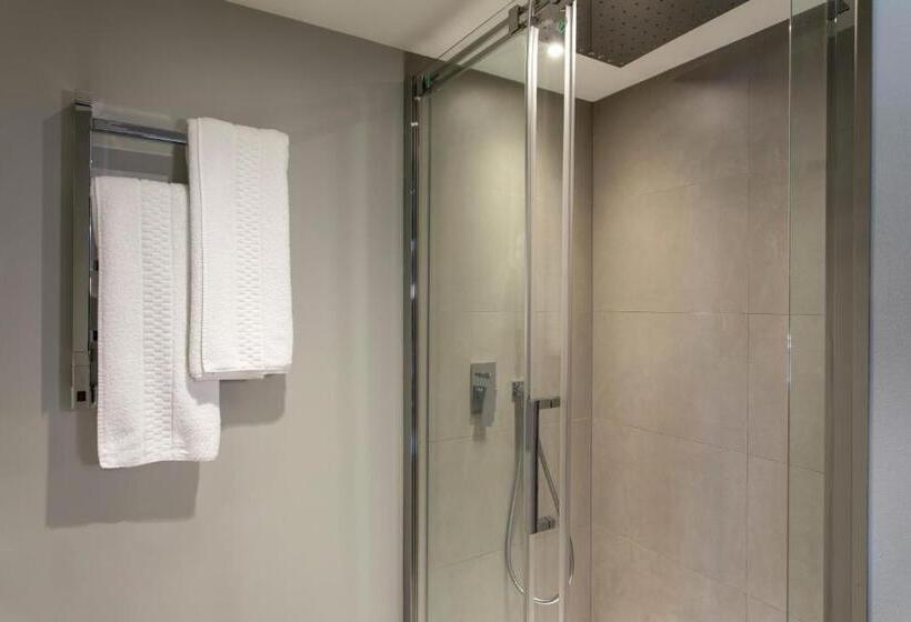 스위트, Luganodante Boutique & Lifestyle