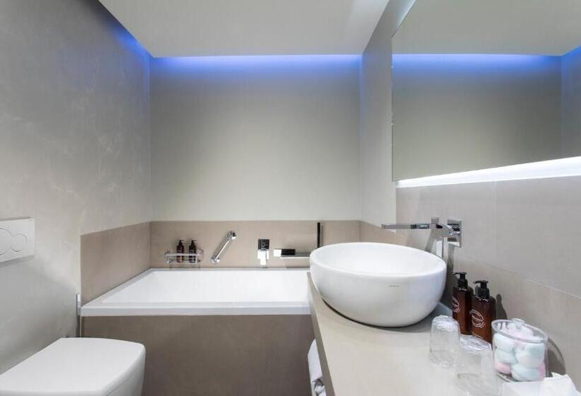 스위트, Luganodante Boutique & Lifestyle