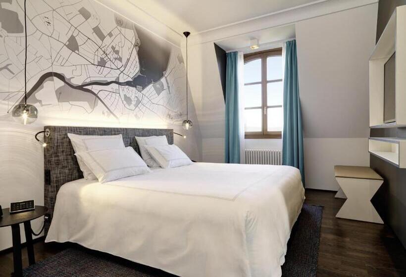 سوییت جونیور, Hôtel Métropole Genève