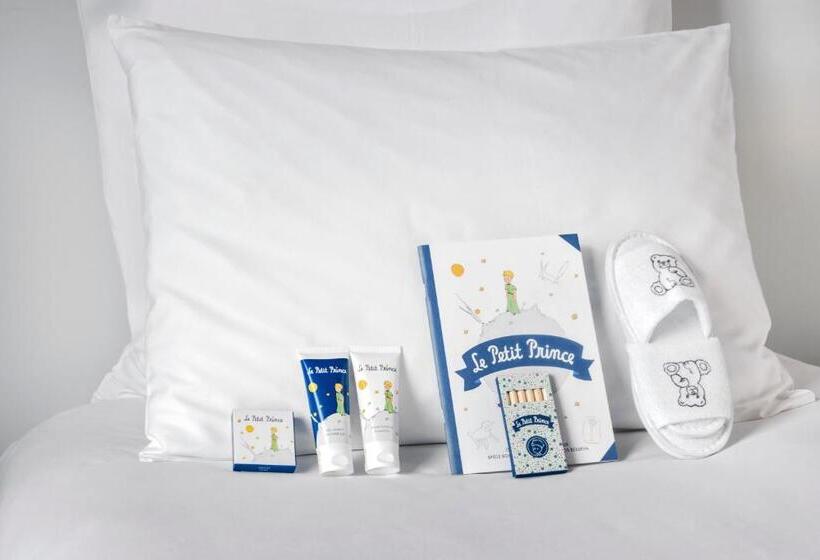 سوییت جونیور, Hôtel Métropole Genève