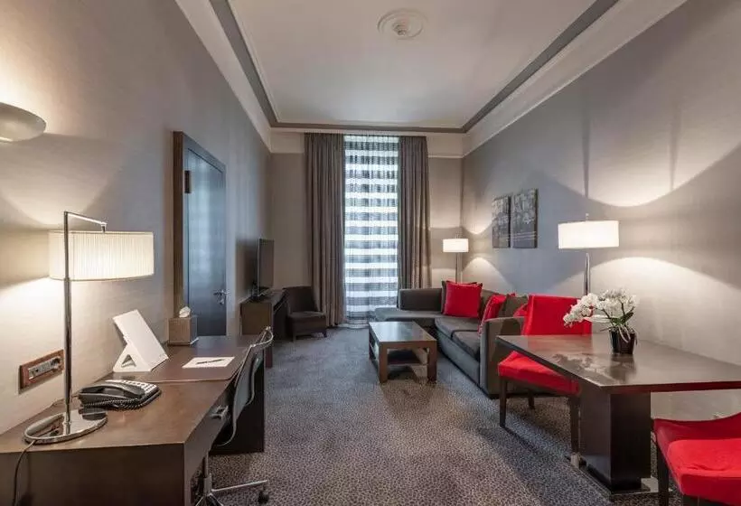 Sviitti, Hôtel Métropole Genève