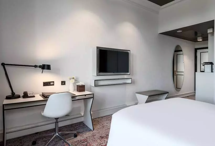 Premium-huone, Hôtel Métropole Genève